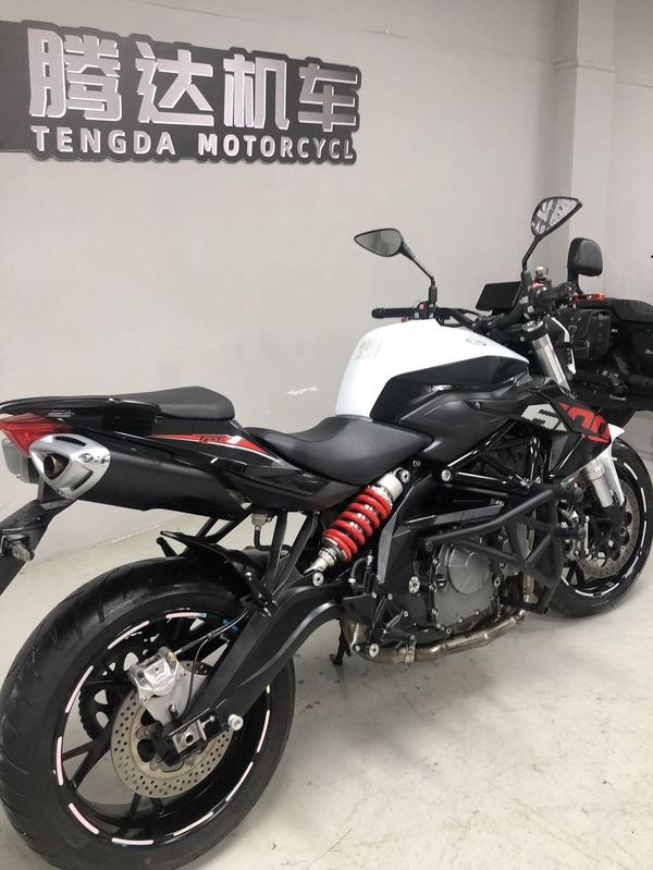 二手贝纳利TNT600i