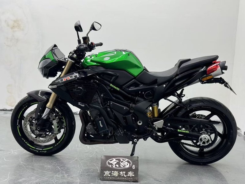 二手贝纳利TNT899