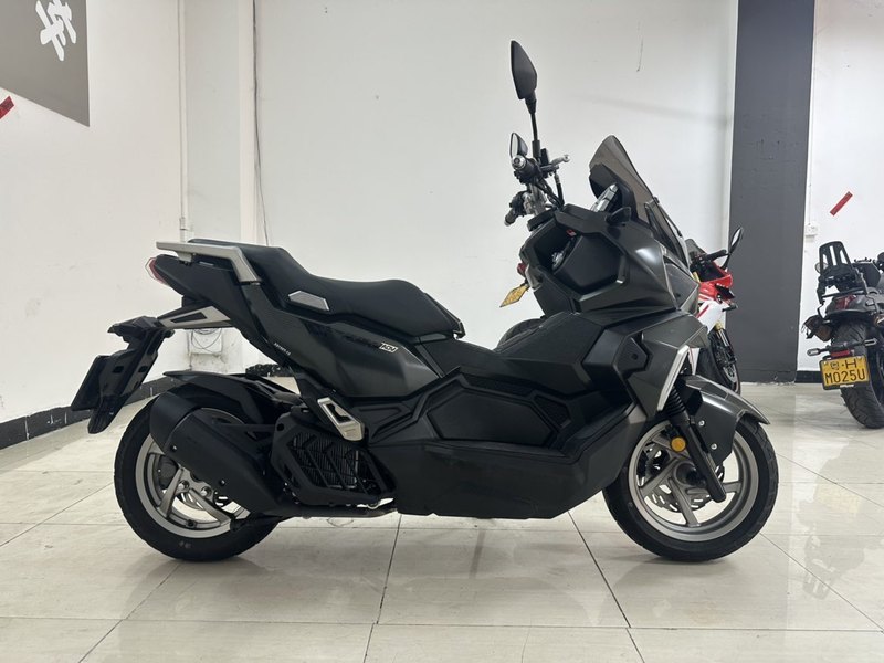 二手三阳哈士奇 Husky ADV150