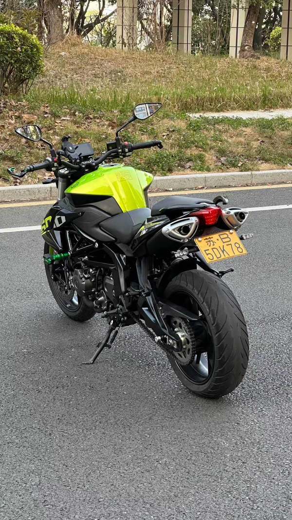 二手贝纳利TNT600i