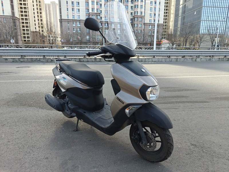 二手建设雅马哈旭鹰125