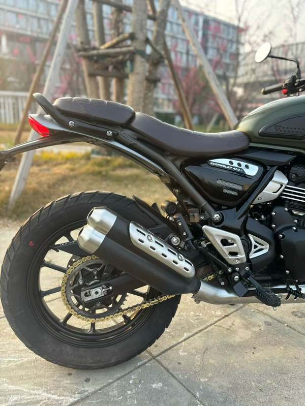 二手凯旋Scrambler 400 X