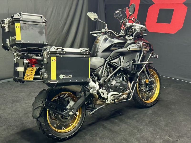 二手贝纳利TRK552