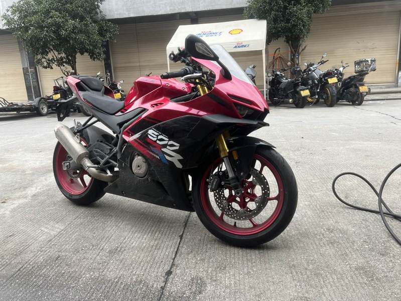 二手张雪机车500RR