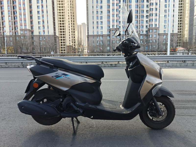 二手建设雅马哈旭鹰125