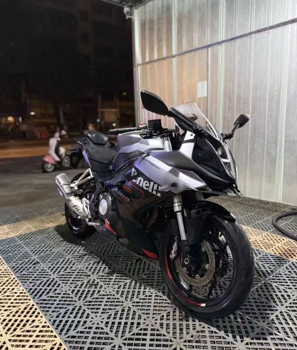 二手贝纳利龙卷风 Tornado 302R