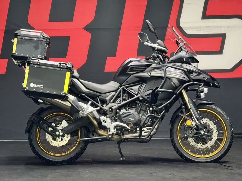 二手贝纳利TRK552