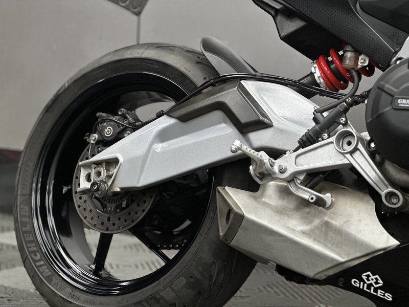 二手阿普利亚RS 660 