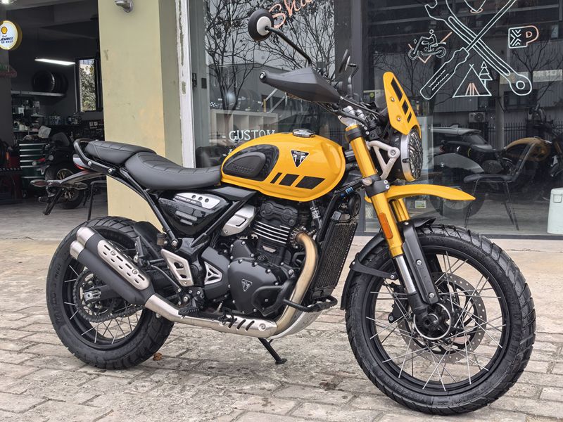 二手凯旋Scrambler 400 X