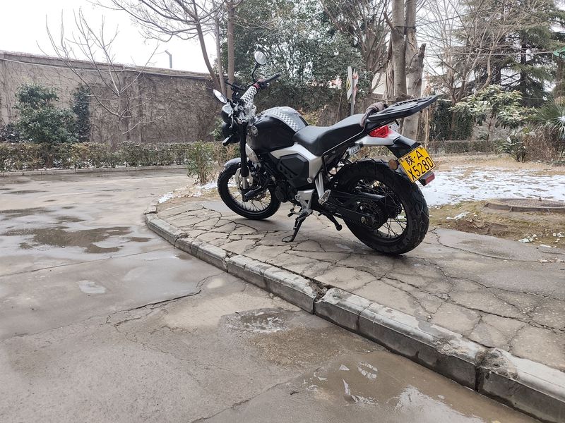 二手五羊本田鸷道 CB190SS