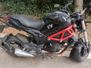 二手银钢小怪兽150