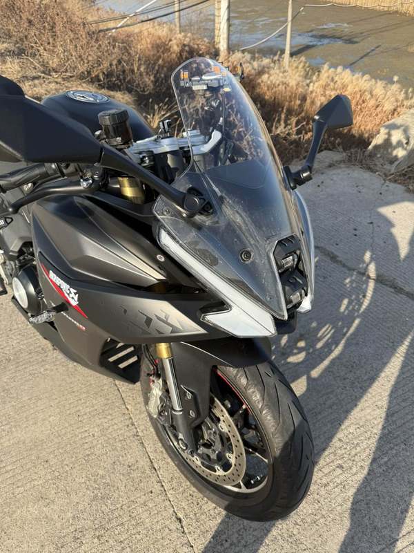 二手贝纳利龙卷风 Tornado 552R