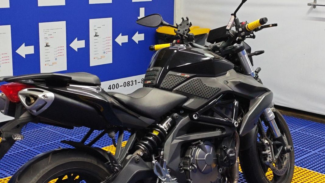 二手贝纳利TNT600i