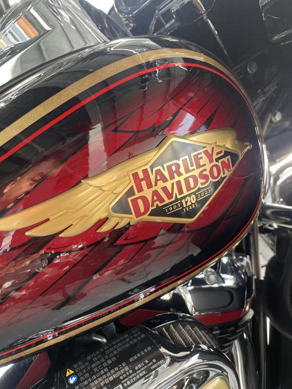 二手哈雷戴维森公路滑翔 Road Glide