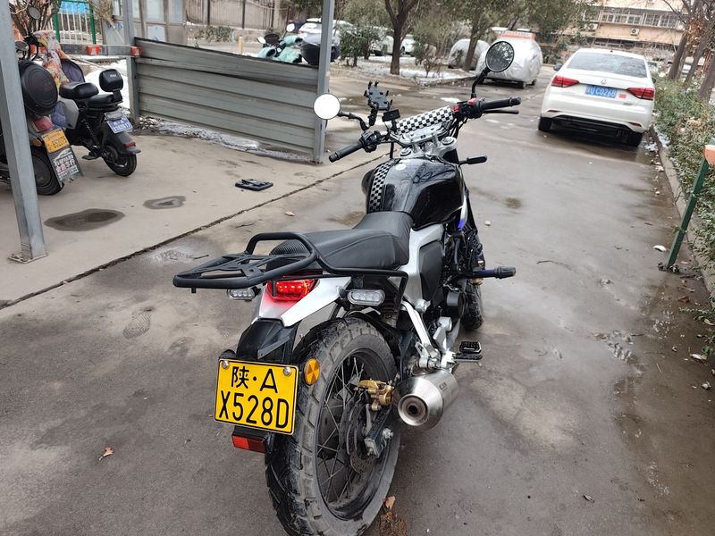 二手五羊本田鸷道 CB190SS