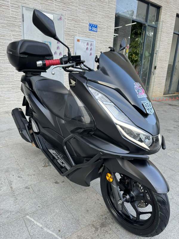 二手五羊本田PCX