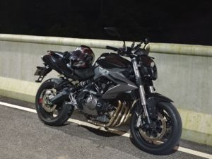 二手贝纳利TNT600i