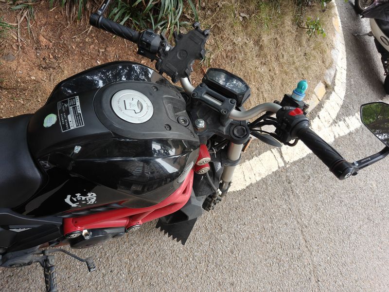 二手银钢小怪兽150