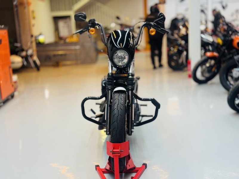 二手哈雷戴维森硬汉 lron 1200