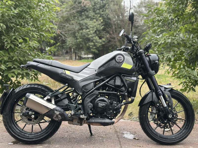 二手贝纳利幼狮 Leoncino 250