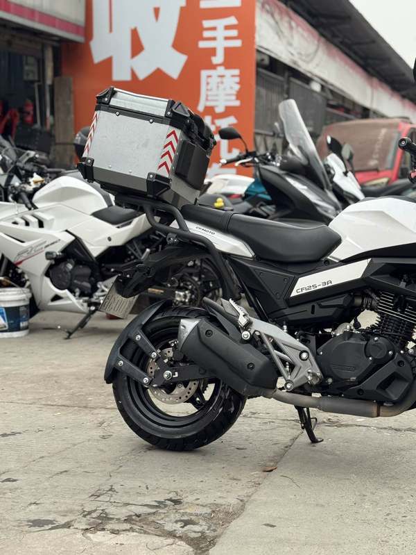 二手春风ST狒狒