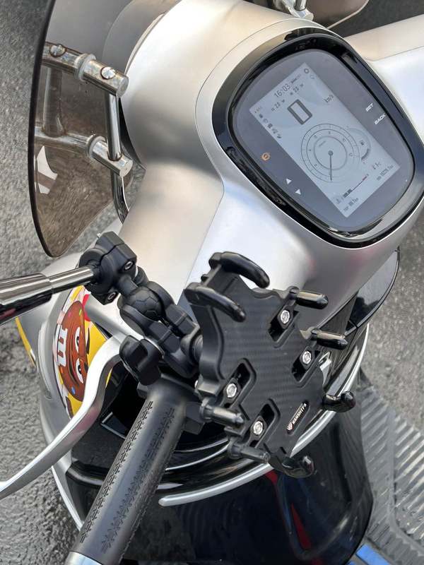 二手南方梦拉丽莎 飞戈