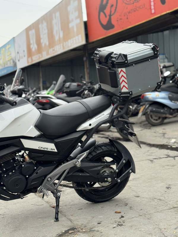 二手春风ST狒狒