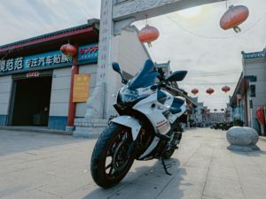 二手豪爵铃木GSX250R