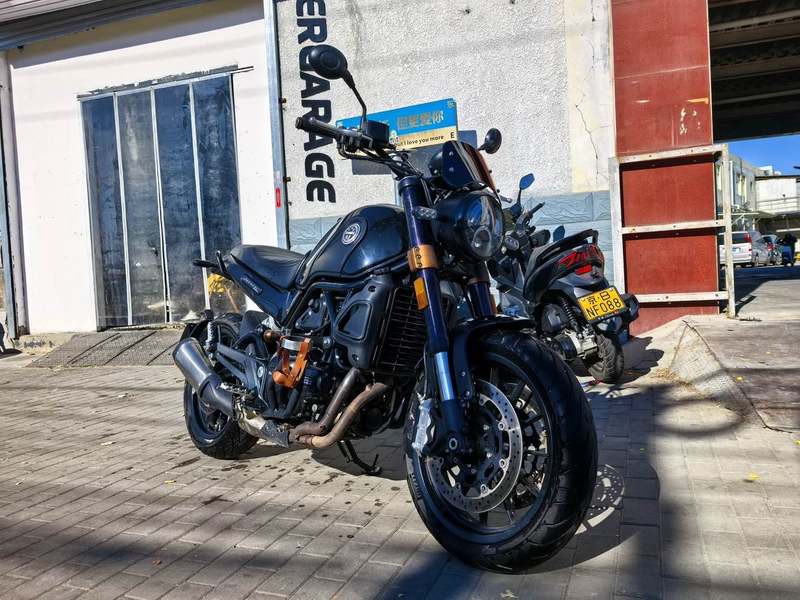 二手贝纳利幼狮 Leoncino 500