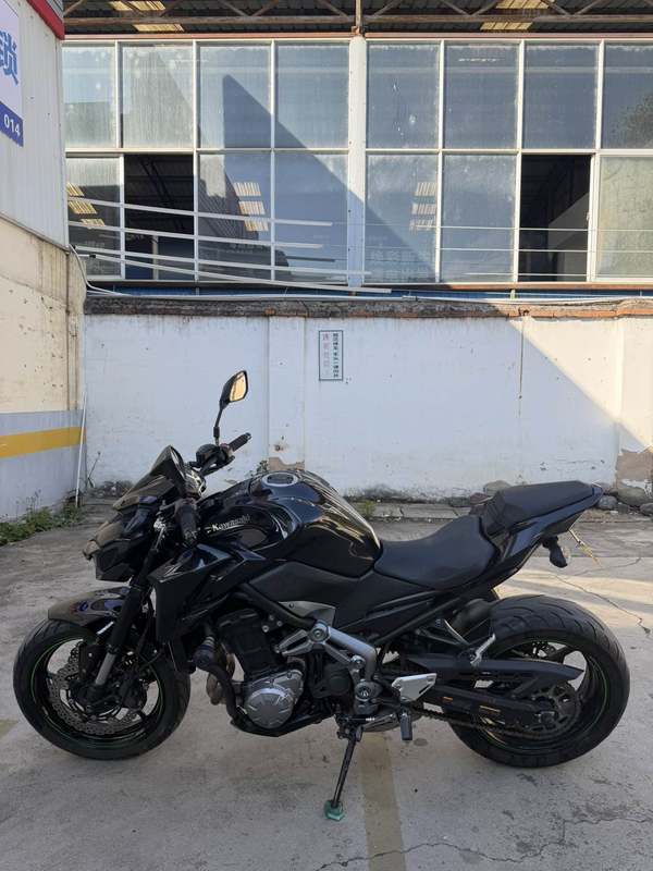 二手川崎Z900