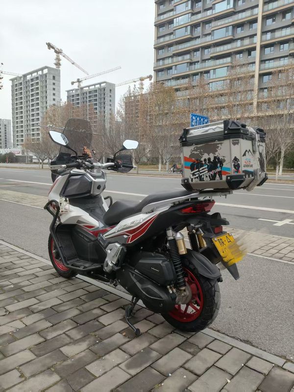 二手大阳V锐 ADV150