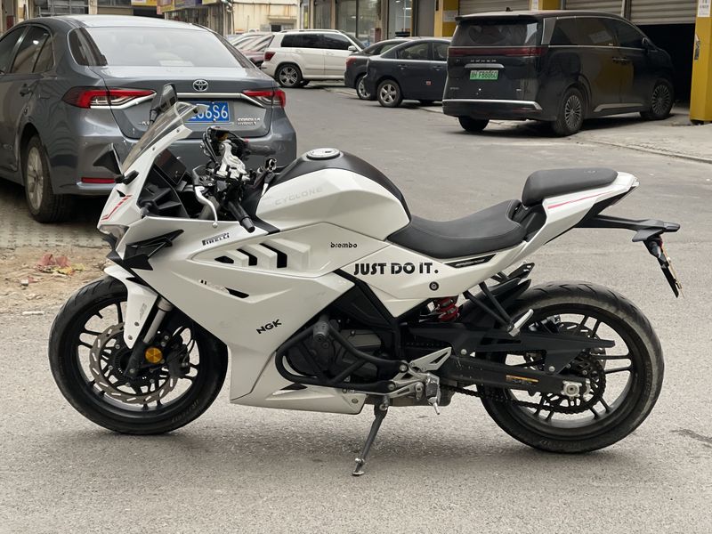 二手赛科龙RC250