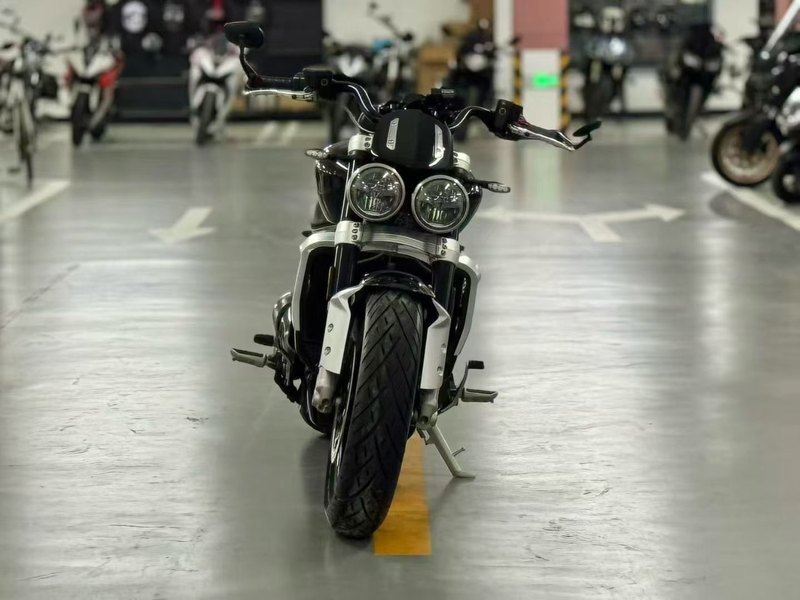 二手凯旋Rocket 3