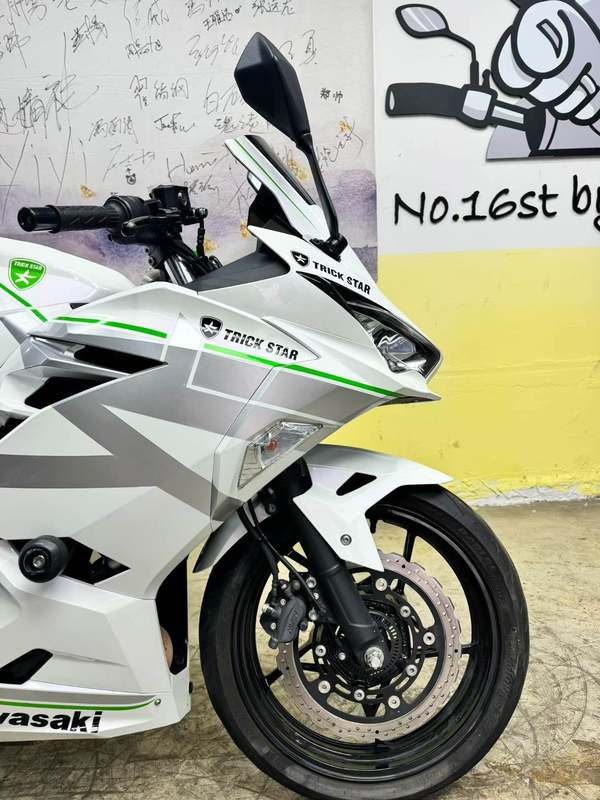 二手川崎Ninja 400