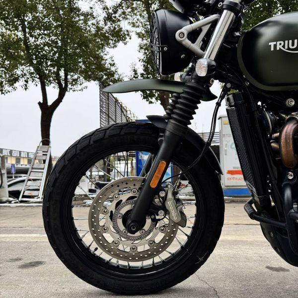 二手凯旋Scrambler 900