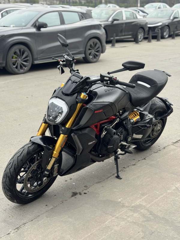 二手杜卡迪Diavel 