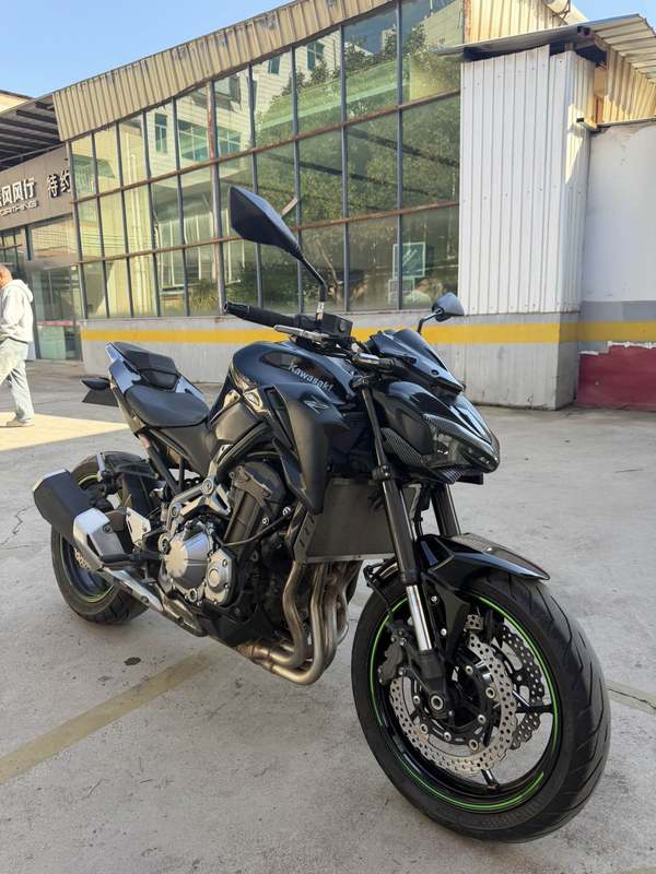 二手川崎Z900