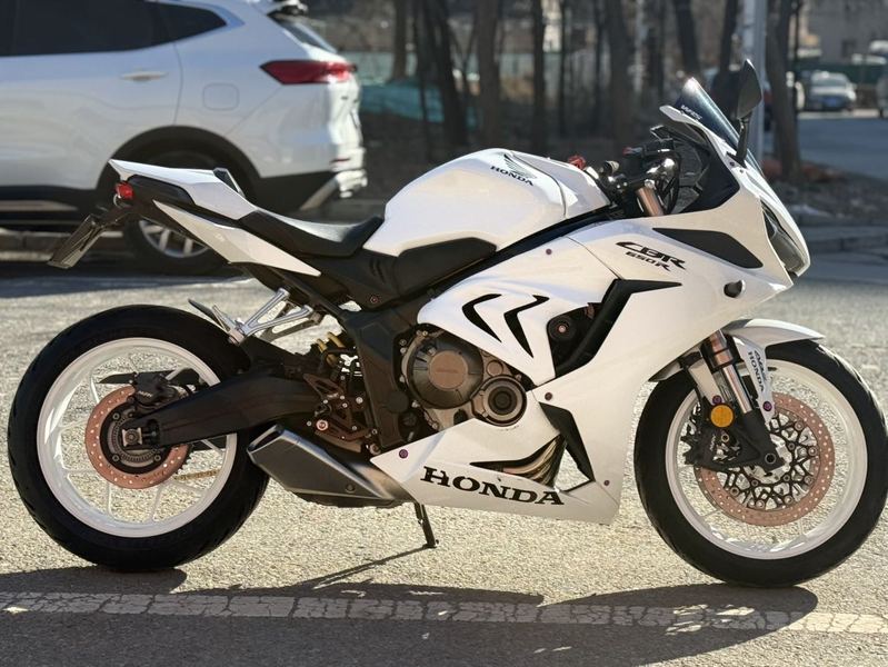 二手本田CBR650R