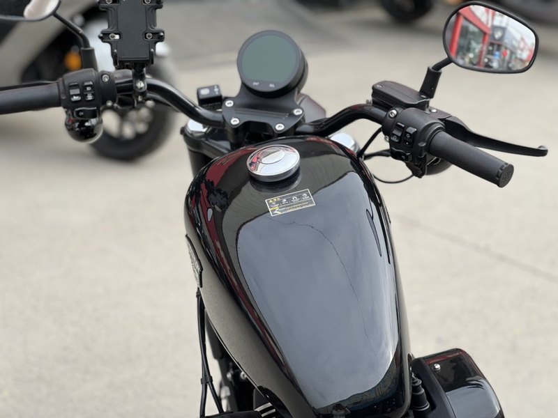 二手香帅硬汉 宽胎