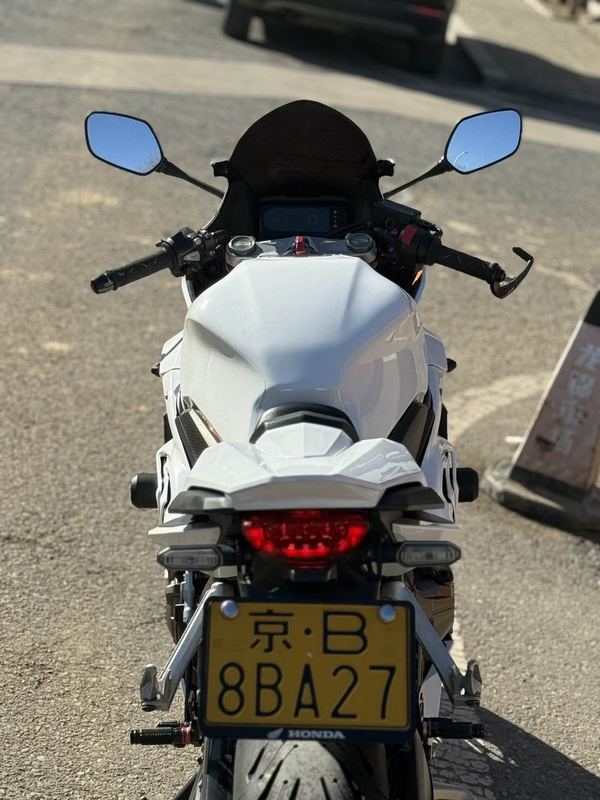 二手本田CBR650R