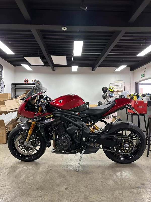 二手凯旋Speed Triple 1200 RR