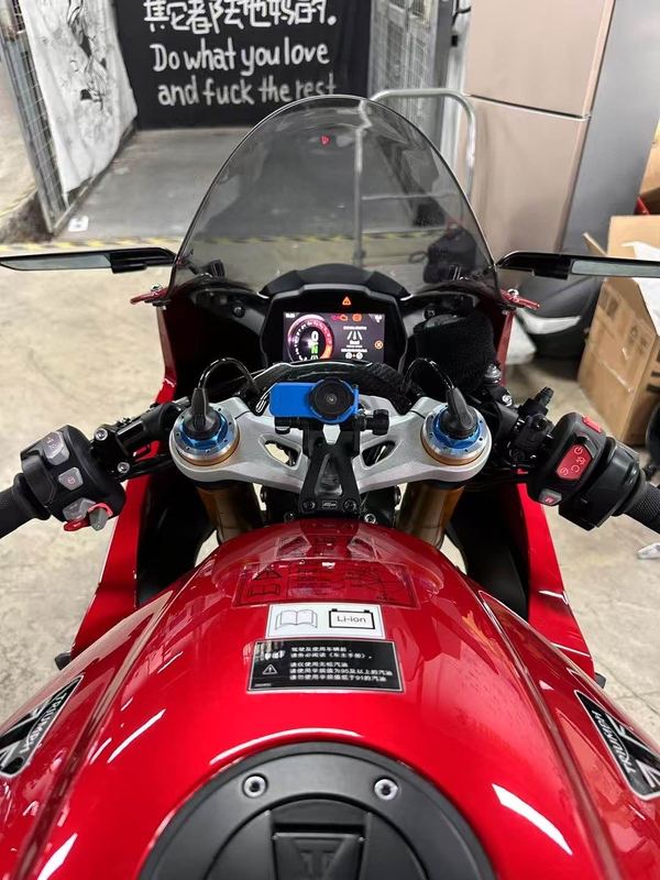 二手凯旋Speed Triple 1200 RR