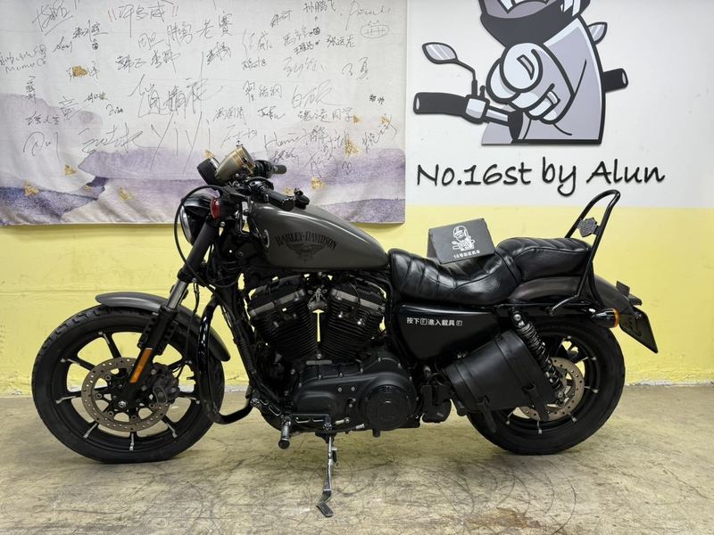 二手哈雷戴维森Iron883 硬汉