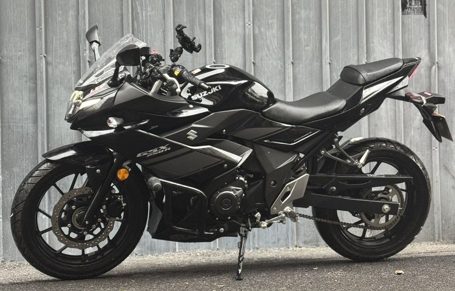 二手豪爵铃木GSX250R