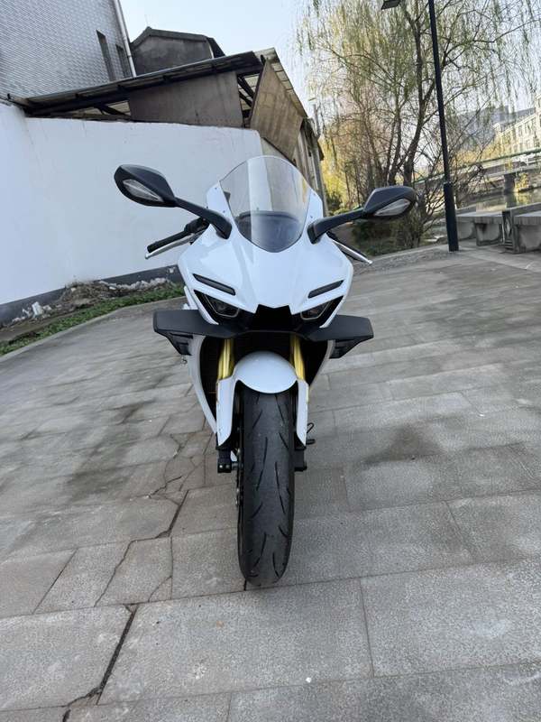 二手张雪机车500RR