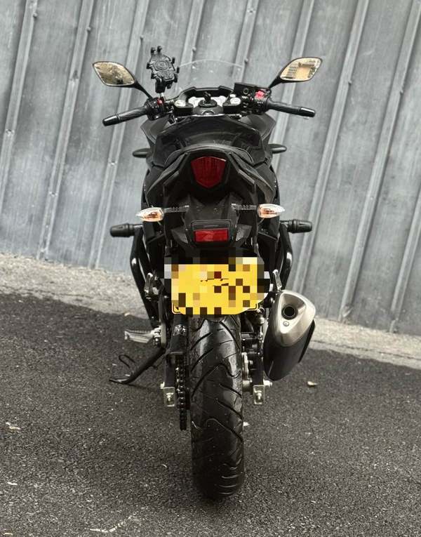 二手豪爵铃木GSX250R