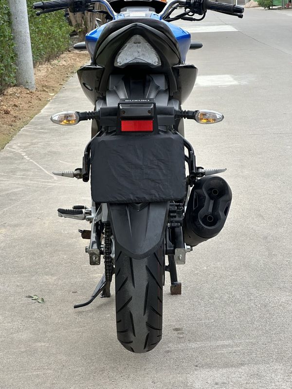 二手济南铃木极客飒 Gixxer 155 NK