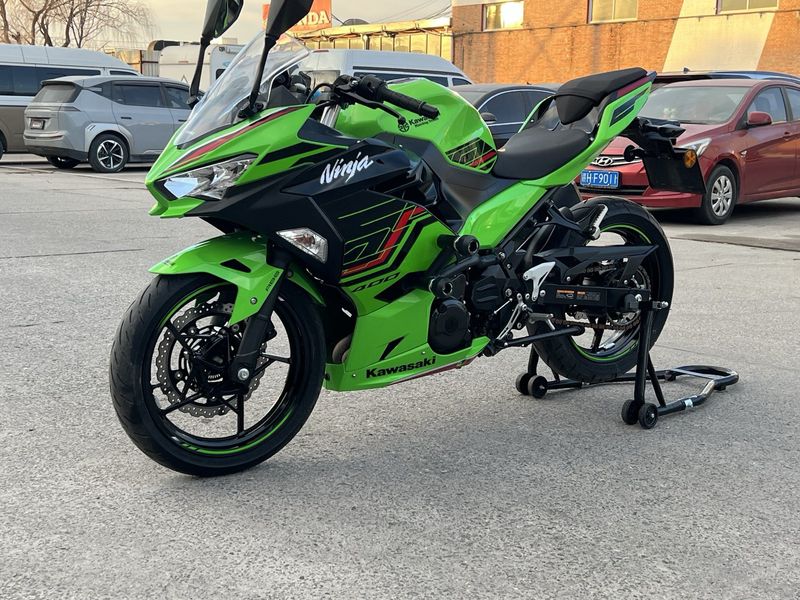 二手川崎Ninja 400