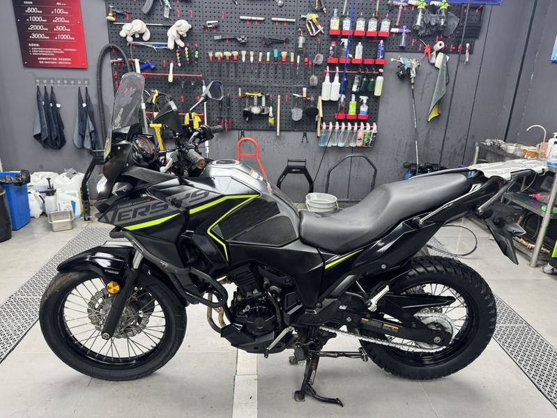 二手川崎Versys-X 300 