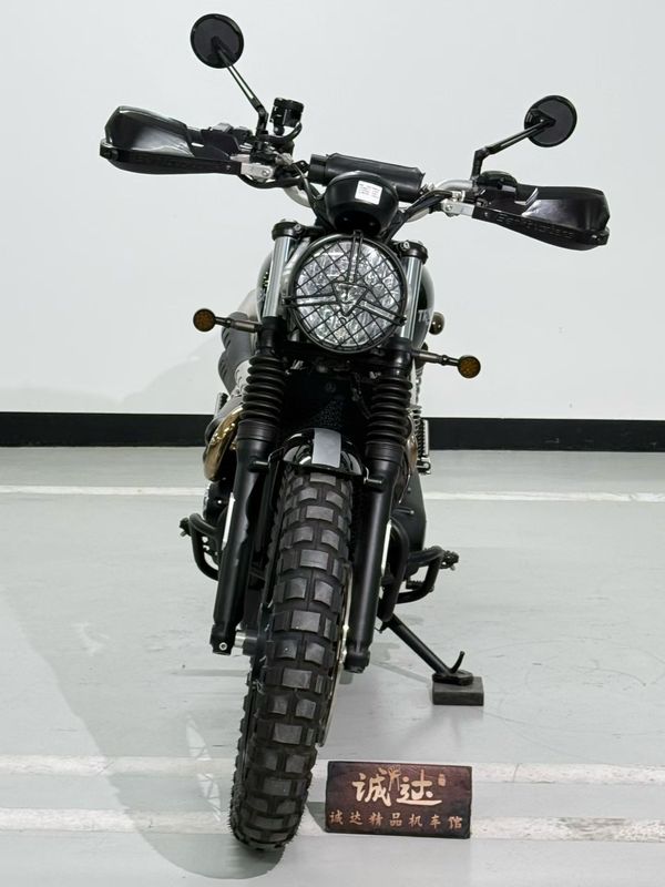 二手凯旋Scrambler 900